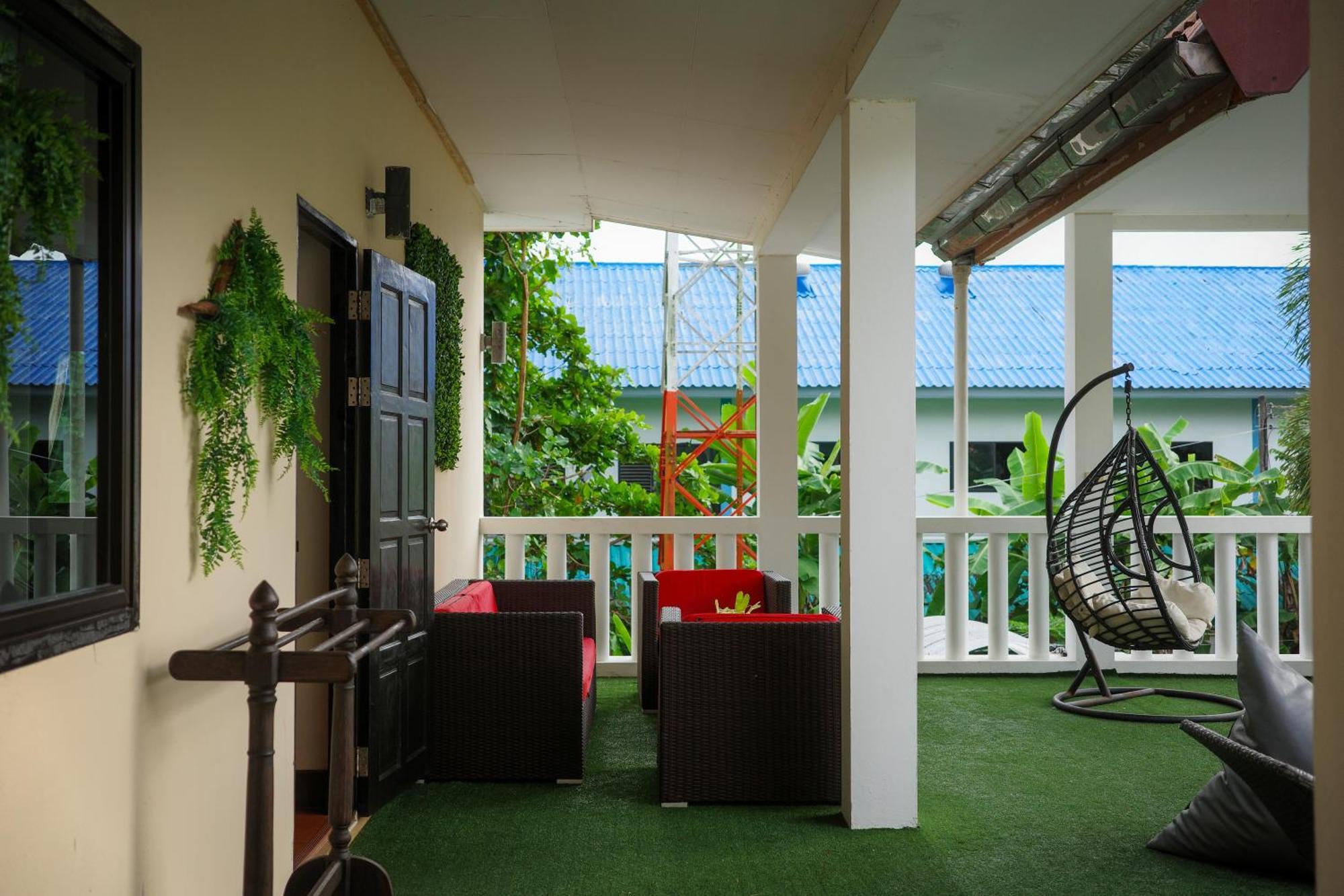 Beachfront Pool Villa Kamala Beach Exterior photo